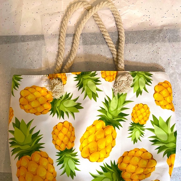 Purse - Picture 4 of 5